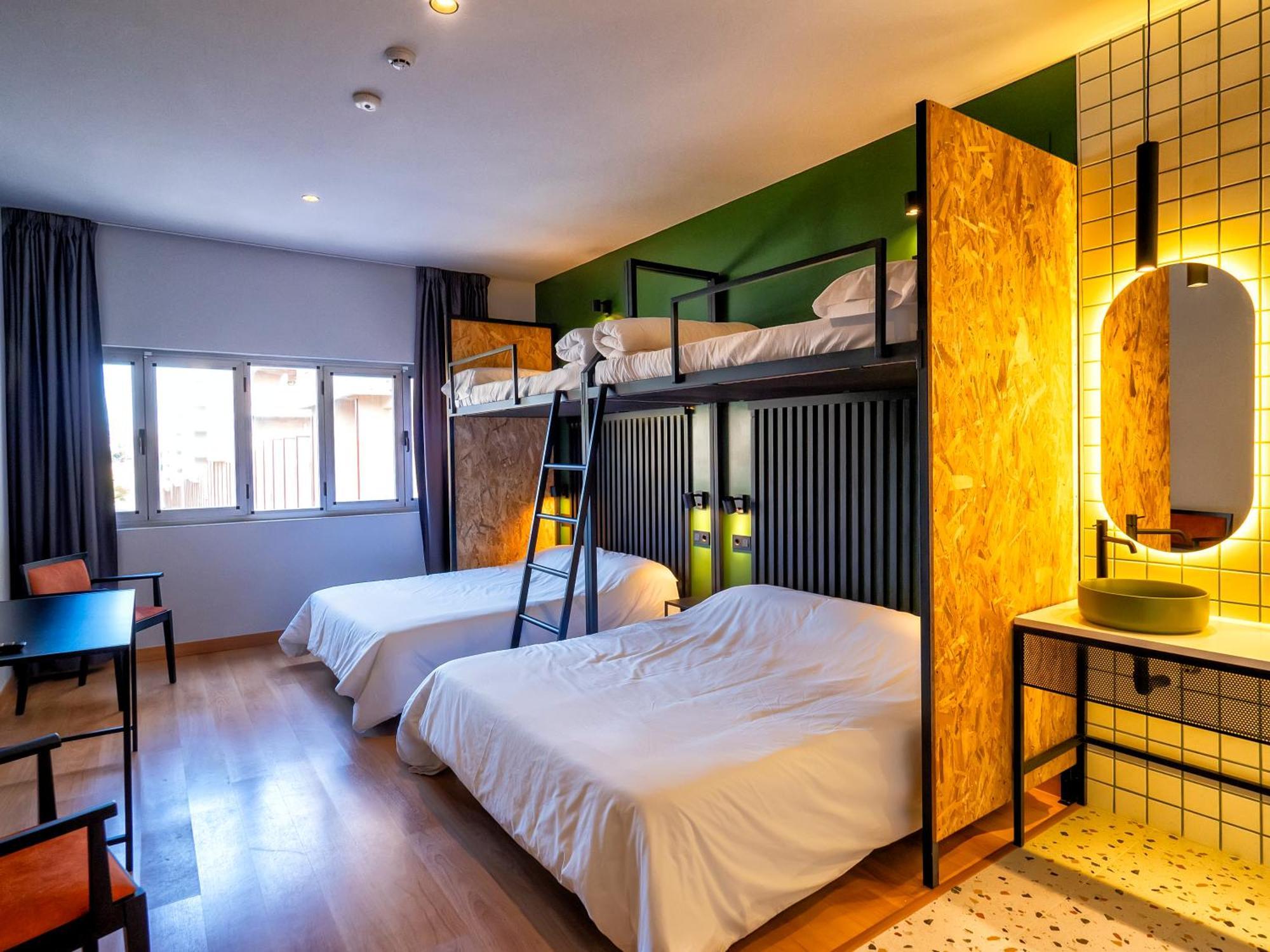 Hostal Wonder *