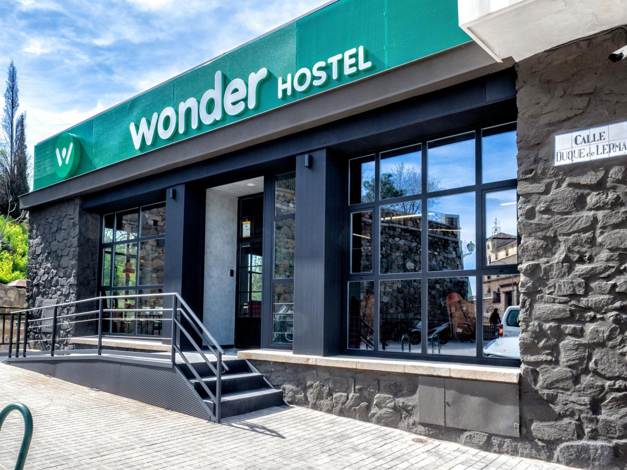 Hostal Wonder *